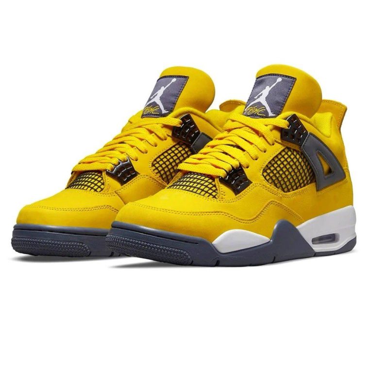 Air Jordan 4 Retro